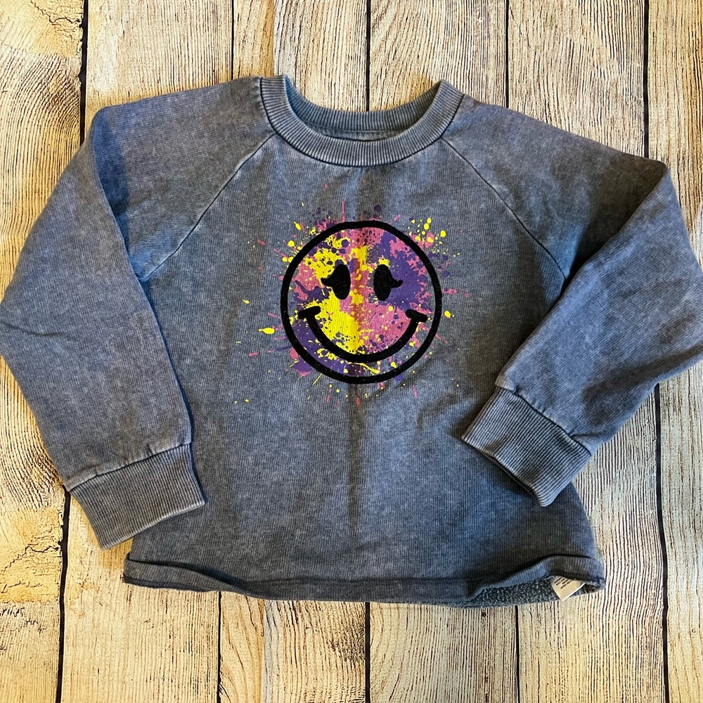 Madden Girl Sweatshirt Set with Colorful Smiley